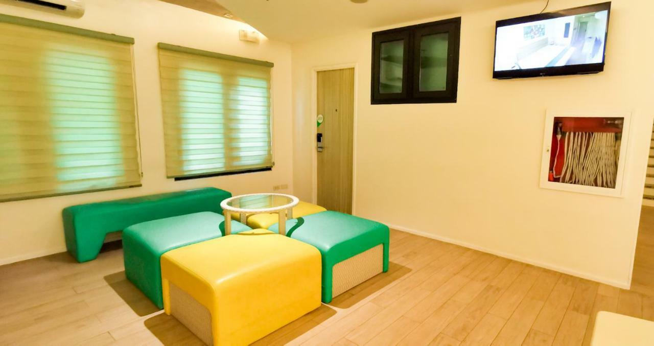 Lime Hotel Boracay Balabag  Esterno foto